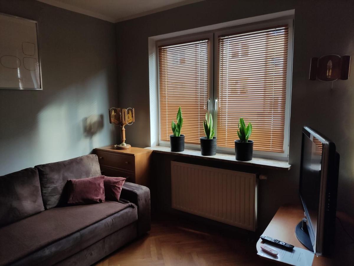 Classic Apartament Metro Kabaty Varšava Exteriér fotografie