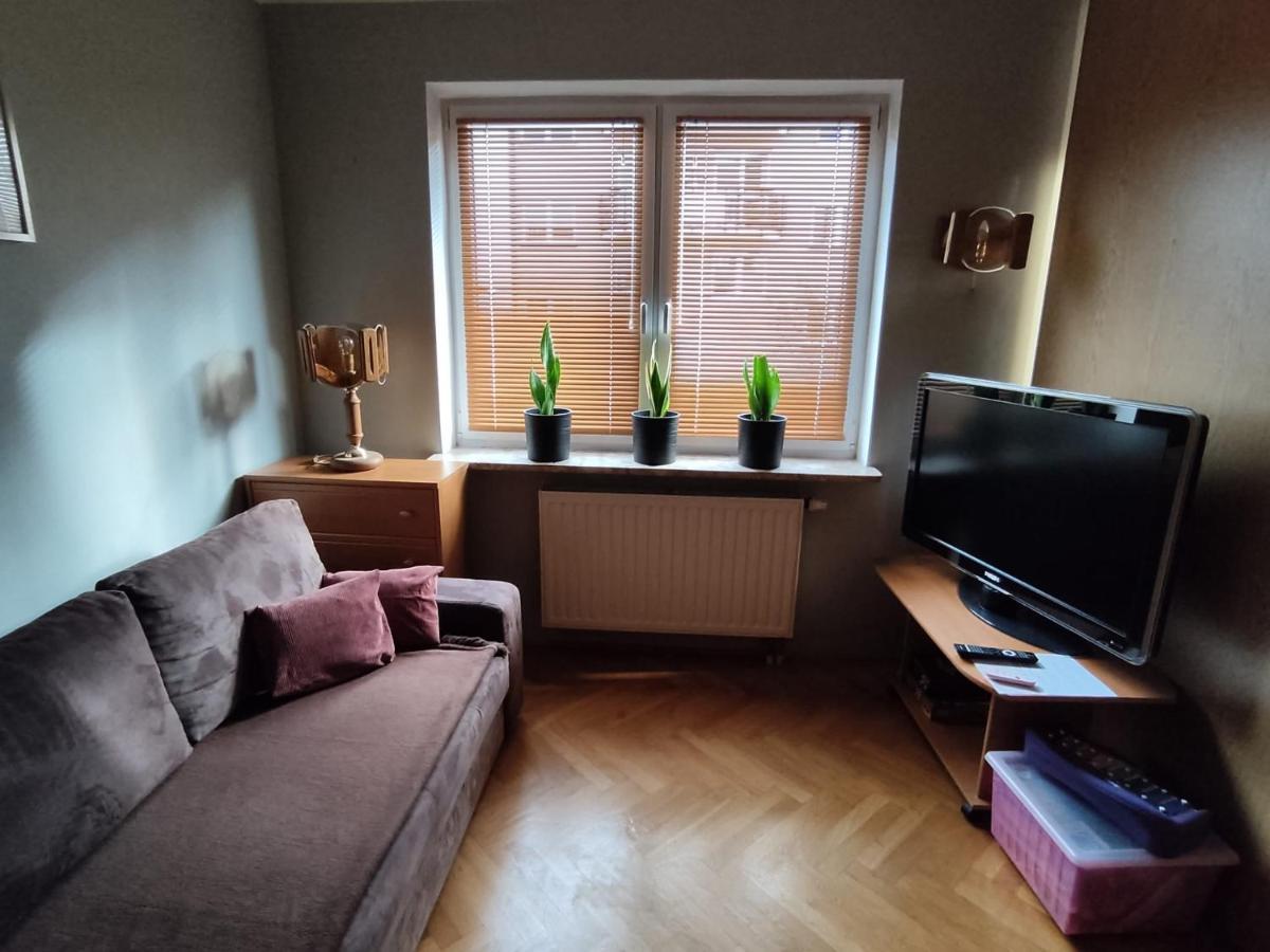 Classic Apartament Metro Kabaty Varšava Exteriér fotografie