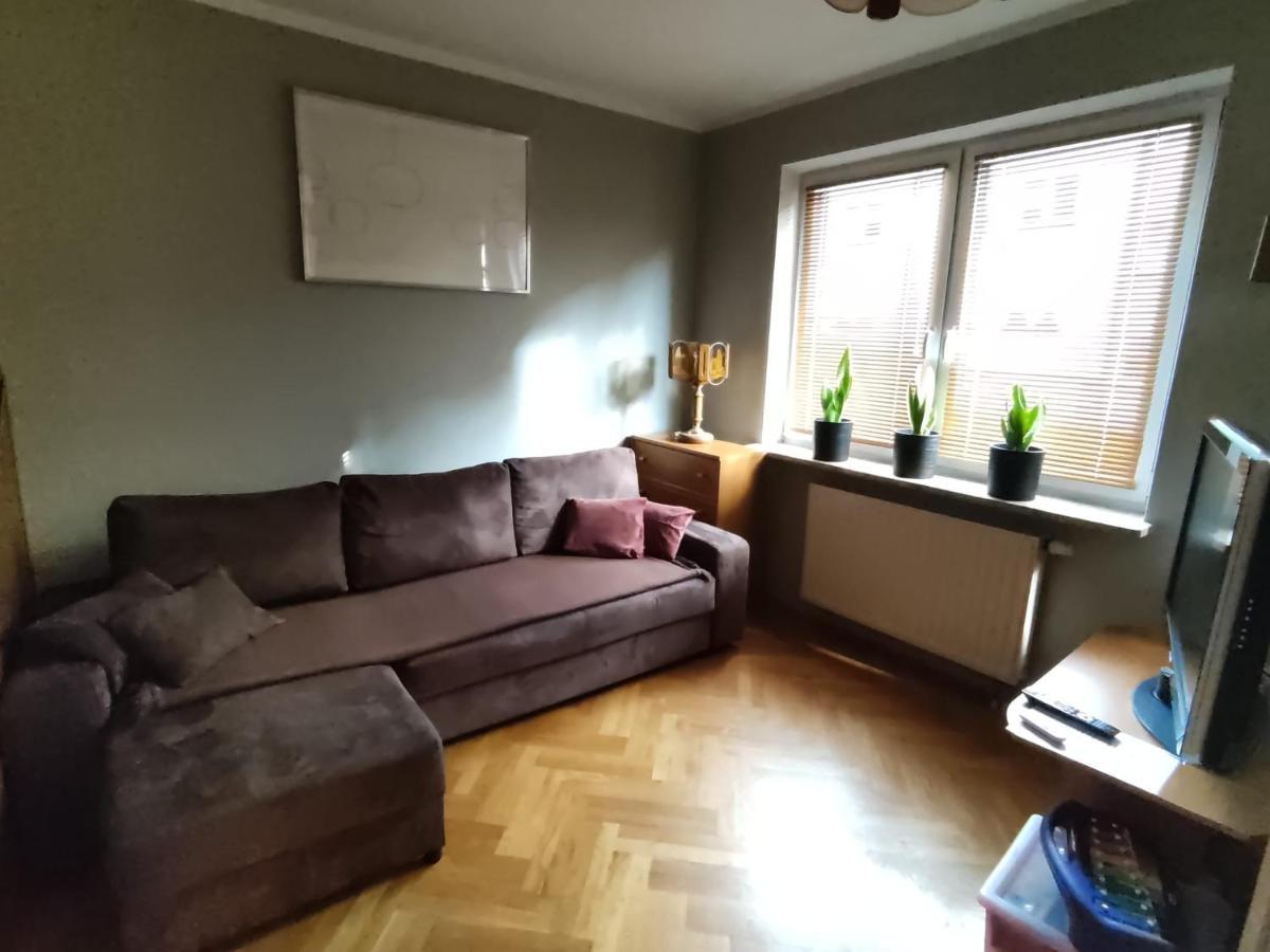 Classic Apartament Metro Kabaty Varšava Exteriér fotografie